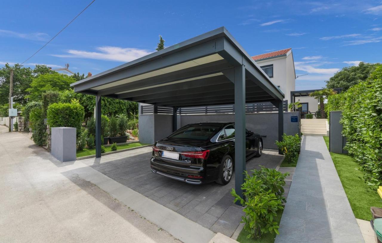 Villa Mondo Adria Njivice Exterior photo